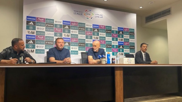  皮奧利：球隊(duì)并未因推遲開球而受影響，利雅得勝利配得上勝利