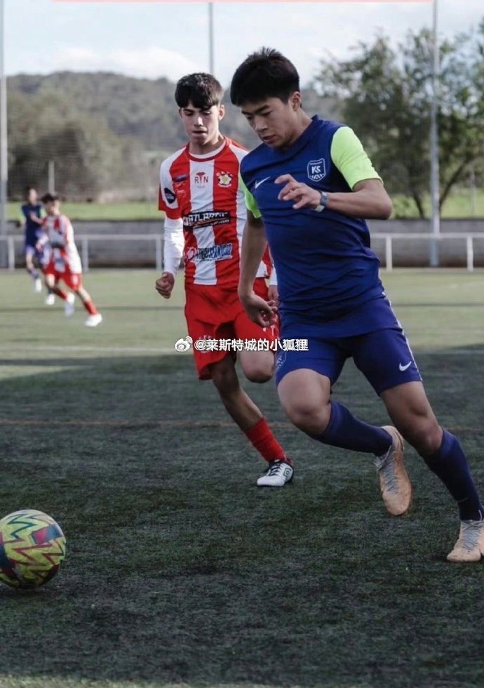  效力巴達(dá)洛納U16的中國球員汪修昊，入選西班牙加泰羅尼亞大區(qū)隊