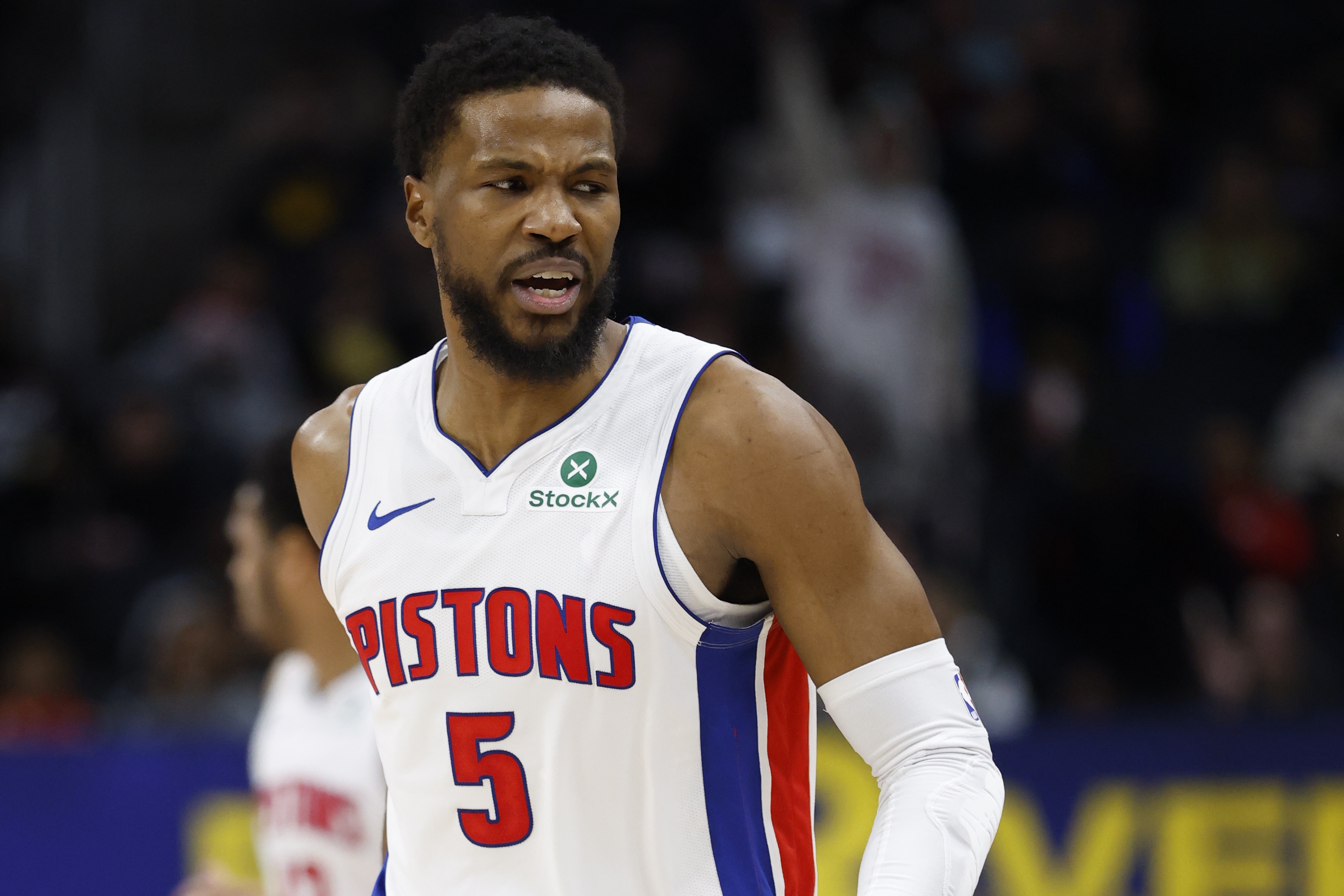  今天C位！比斯利23中13砍下生涯新高36分 成取勝最大功臣