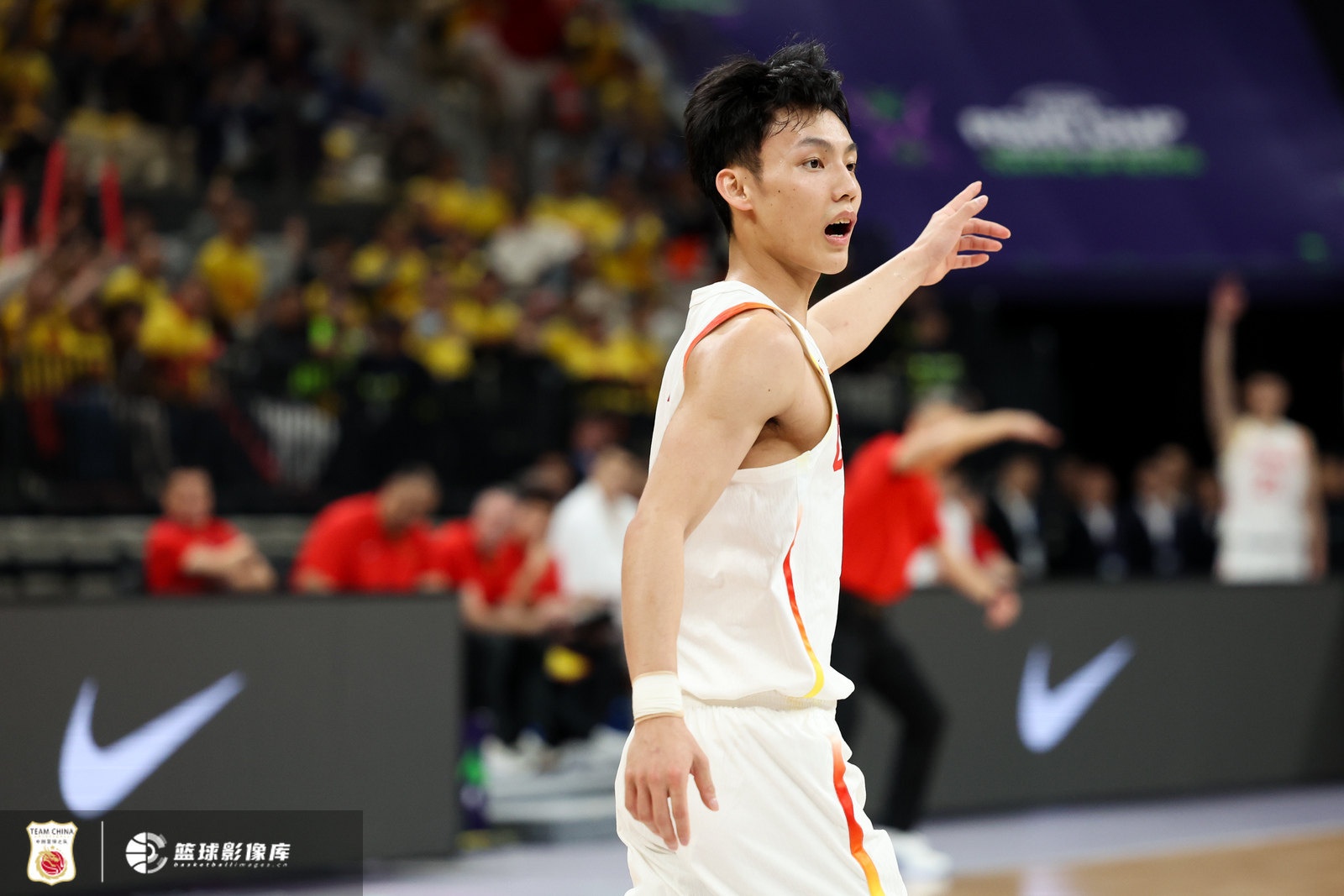 首發(fā)出戰(zhàn)不在狀態(tài)！徐杰全場(chǎng)3中0沒(méi)得分 拿到3板1助2斷另2失誤